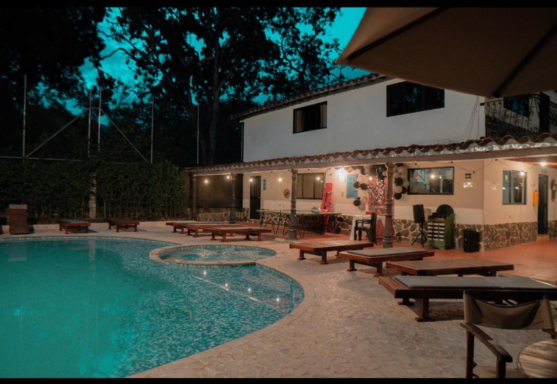 Hotel San Sebastian Del Tonusco Santa Fe de Antioquia Exteriör bild